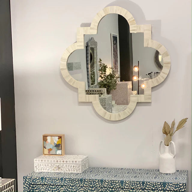 Inlay Elegance Wall Mirror