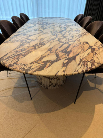 Calacatta Viola Dining Table