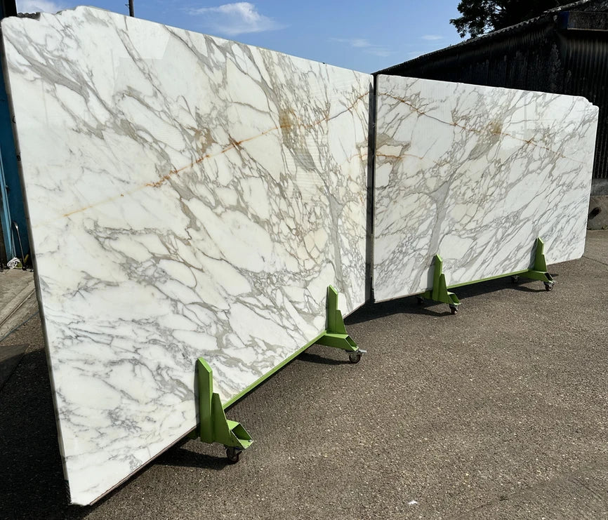 Calacatta Borghini Honed